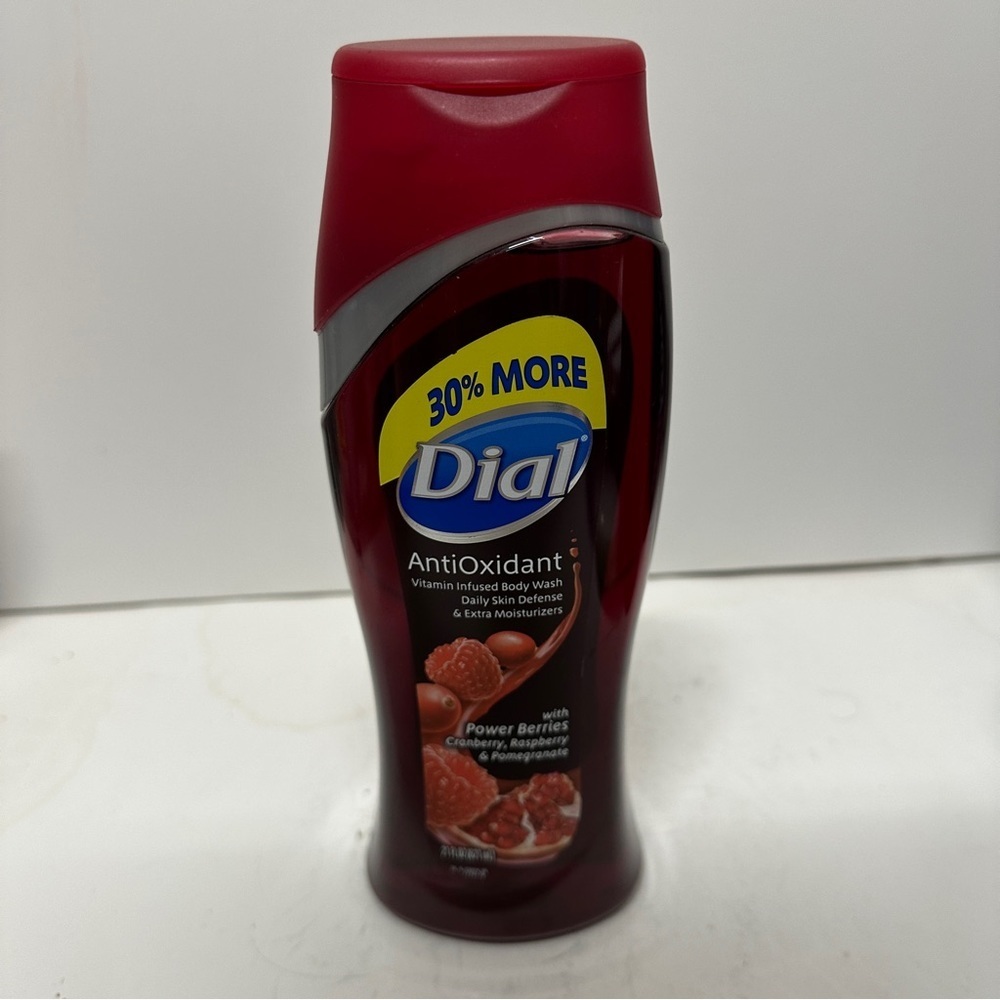 Dial Antioxidant Vitamin Infused Body Wash, Power Berries 21 OZ HTF